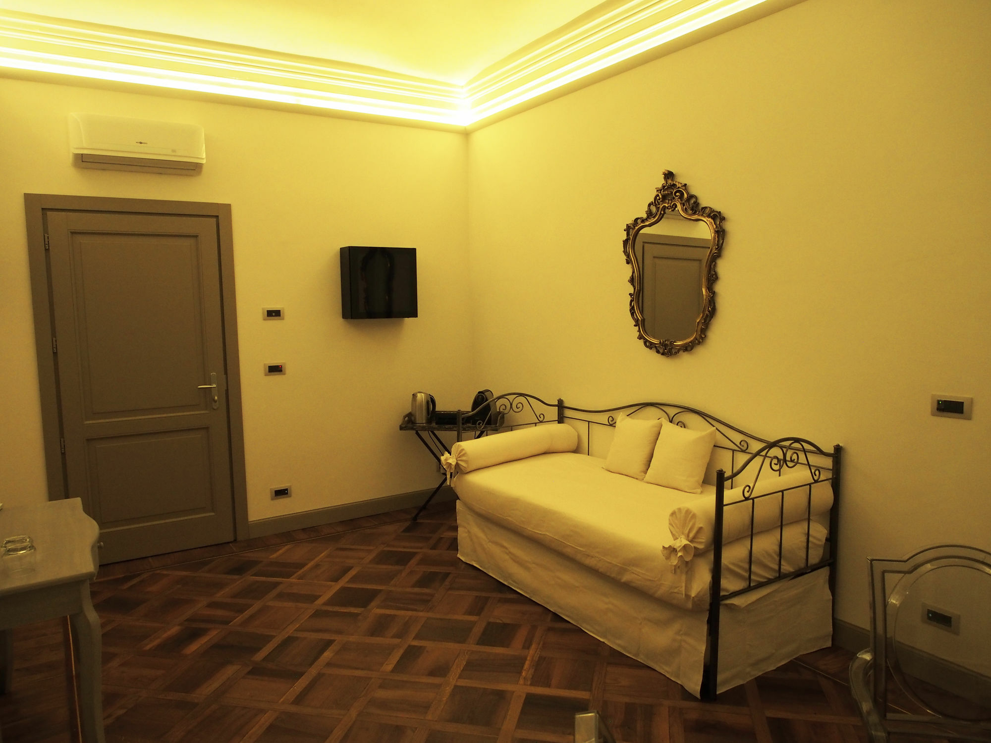 Suyte Torino Centro Hotel Exterior photo
